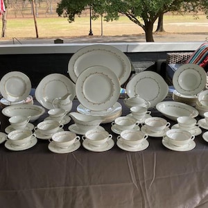 Rondo by Royal Doulton - ESTATE SET - RARE - 73 Pieces of Vintage Bone China