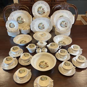 China D&#39;Or Filigree by Limoges-American -ESTATE SET- 68 Pieces of Vintage China