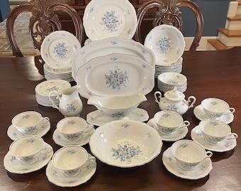 China Set for 8 Johann Haviland Royal Lace Dinnerware Set 55 Piece