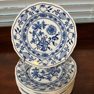 Blue Onion by Zwiebelmuster Czechoslovakia - Eight Vintage Dessert