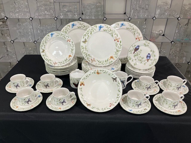 Arbor Life by Farberware - ESTATE SET - 46pcs of Vintage Dinnerware & Serveware