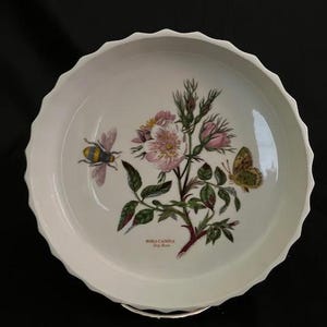 Botanic Garden by Portmeirion - Ein Vintage "Dog Rose" Quiche Teller