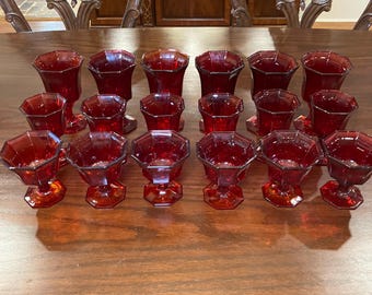 Juego de 18 piezas de cristalería roja vintage octogonal Ruby de Independence Glass