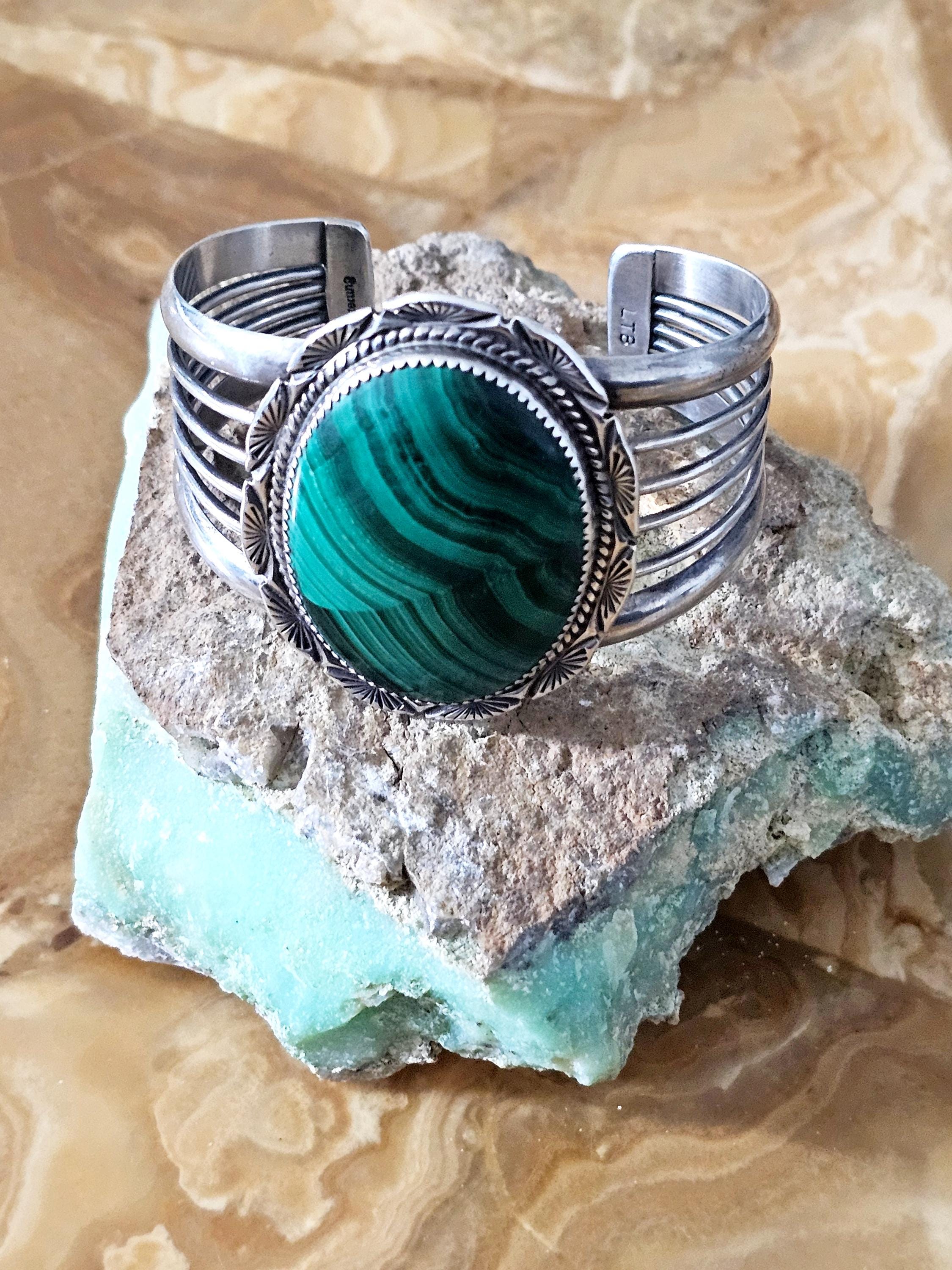 トーマスビゲイt.a.begay ストーリーテラーバングル 925 12KGF Thomas Begay - Etsy