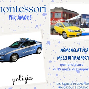Könnte beinhalten: Ein blaues und weißes Polizeiauto mit dem Wort "POLIZIA" an der Seite. Das Auto steht auf weißem Hintergrund. Der Text "montessori PER AMORE" befindet sich oben im Bild. Der Text "polizia" befindet sich unten im Bild.