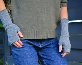 Cosy wool gloves, Fingerless cashmere mittens, grey autumn gloves