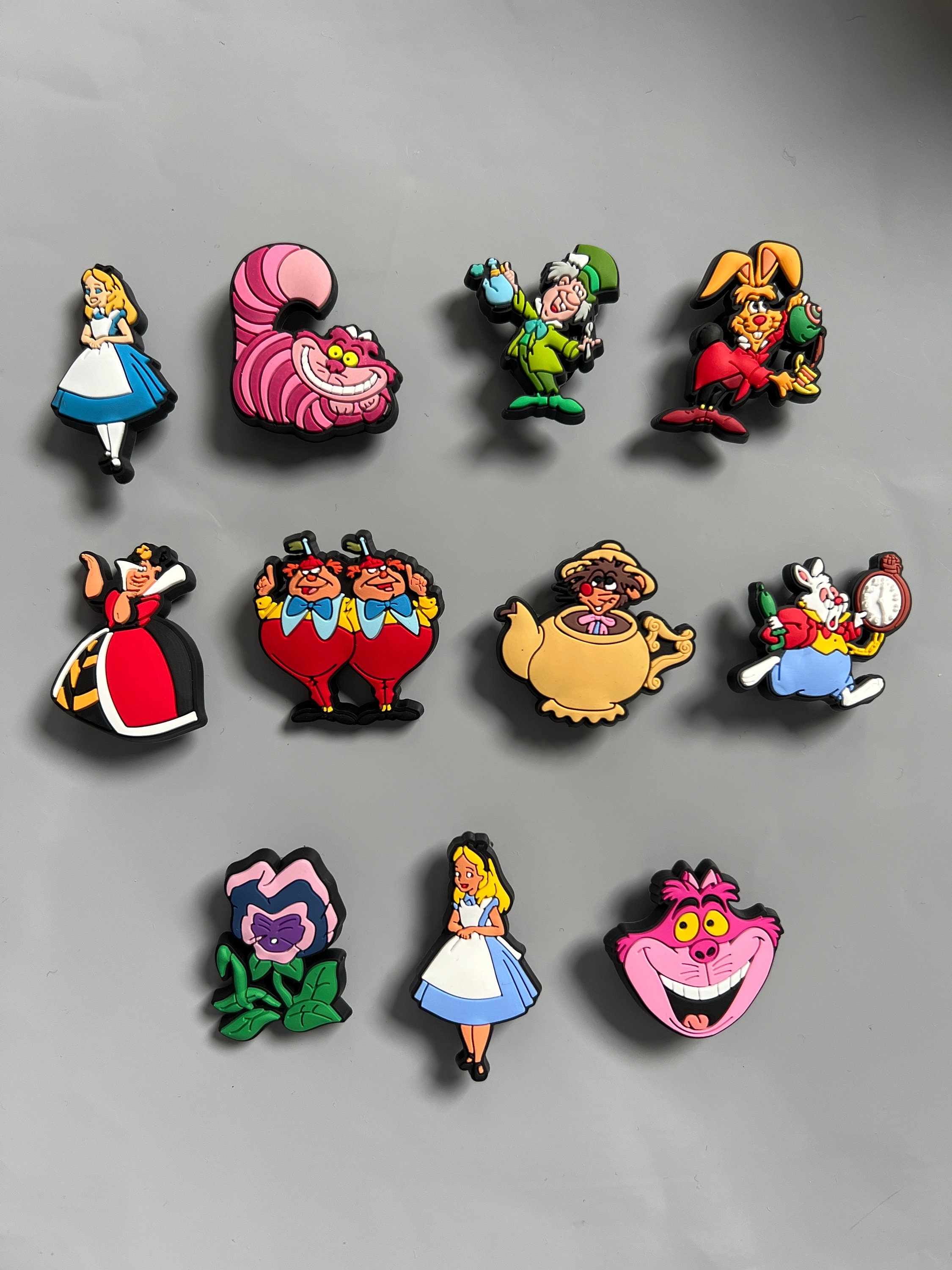 10pcs DIY art and craft Alice in Wonderland charms - UMBRELLALABORATORY