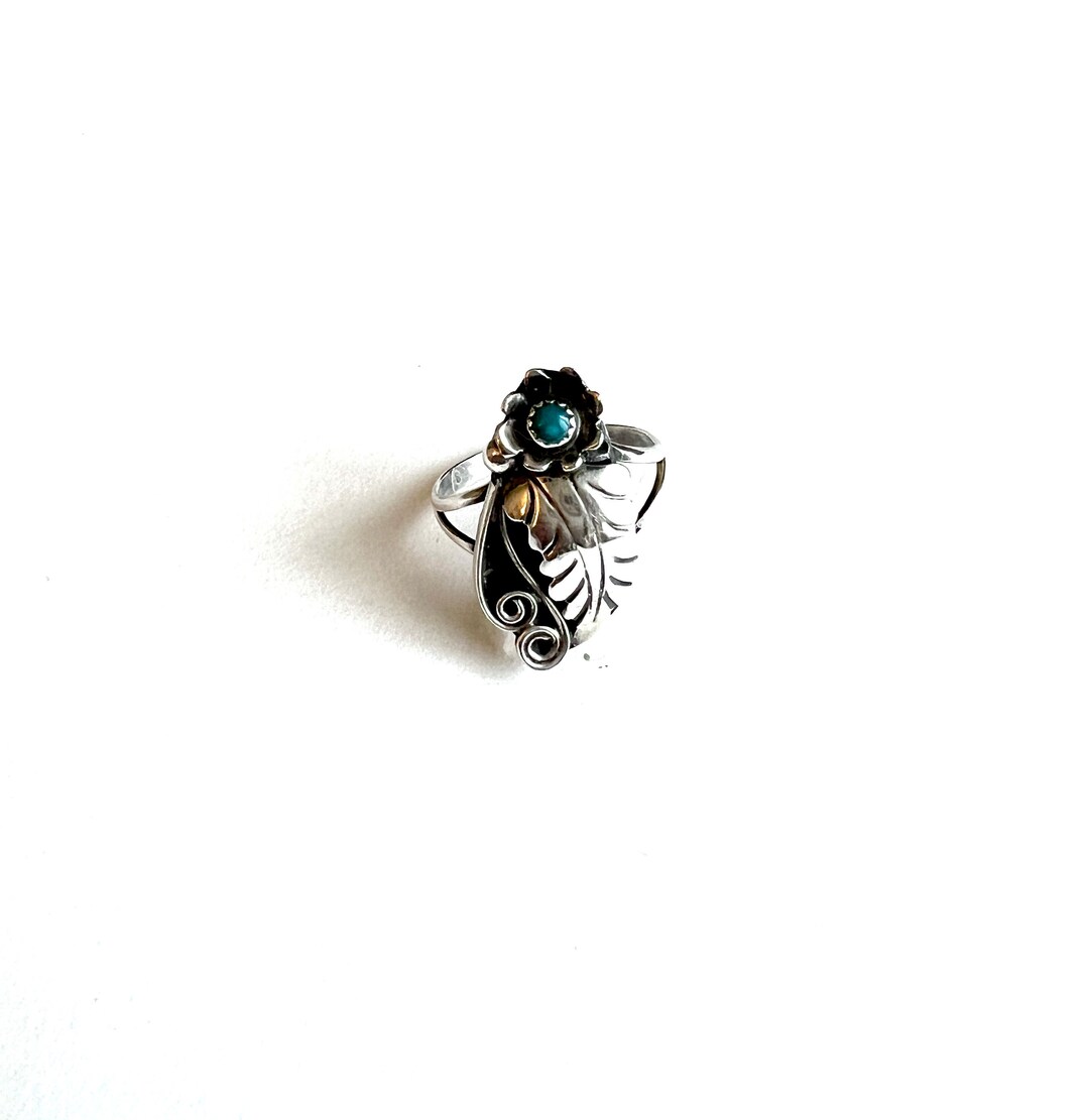 Vintage Small Squash Blossom Ring With Turquoise Size 6 1/4 Etsy