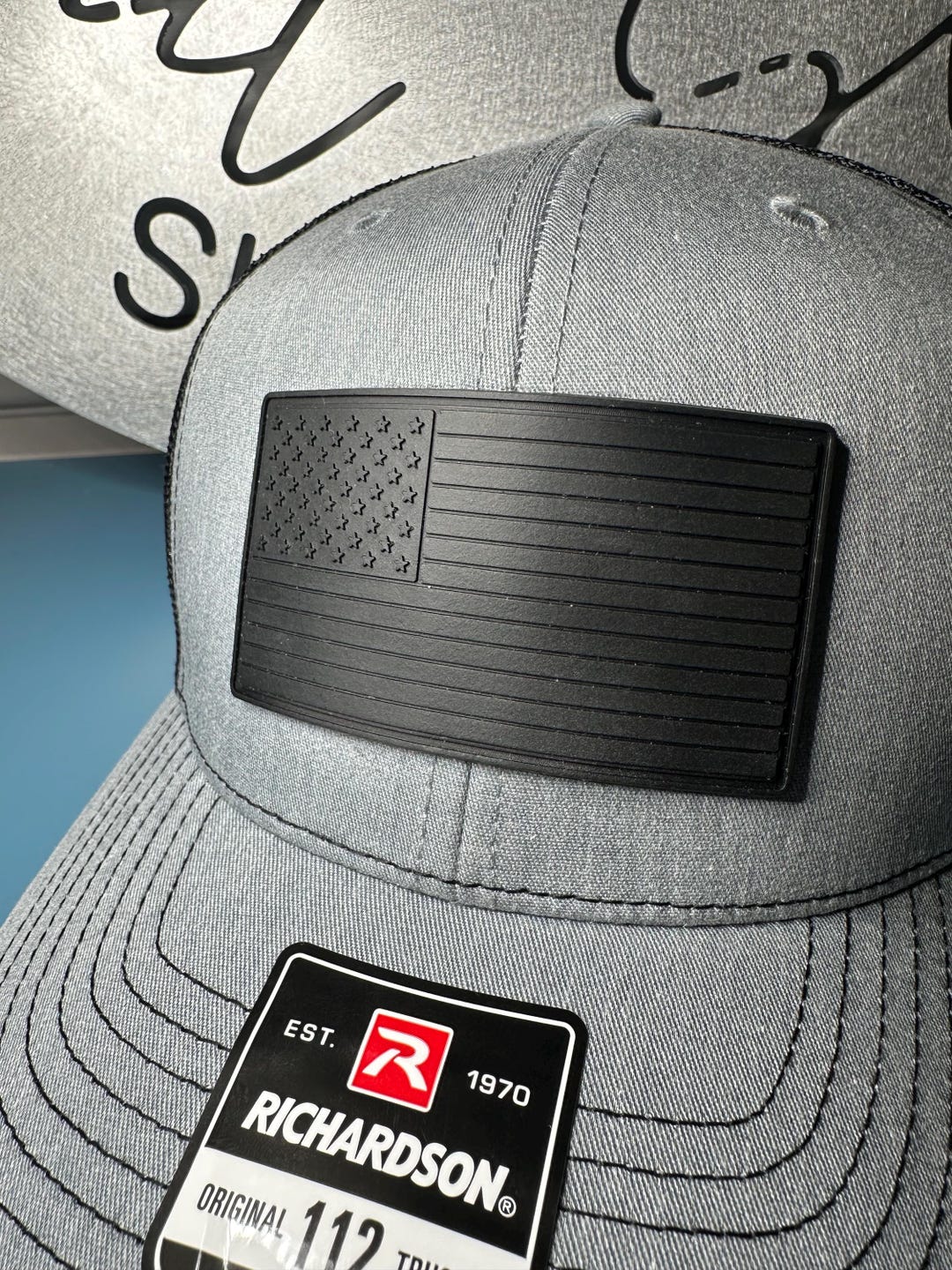 BLACK/GREY/WHITE HAT WITH FLAG PATCH main image 0