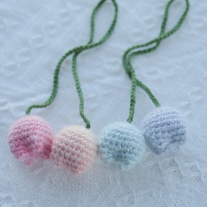 Crochet Tulip Curtain Tieback: Home Decor Window Accessory