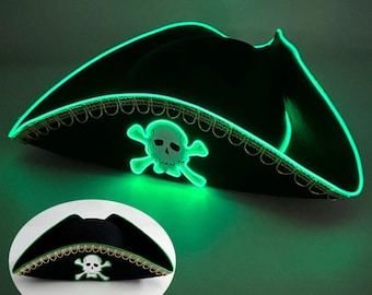 Sombrero pirata con luz LED: accesorio para disfraz de cosplay de calavera
