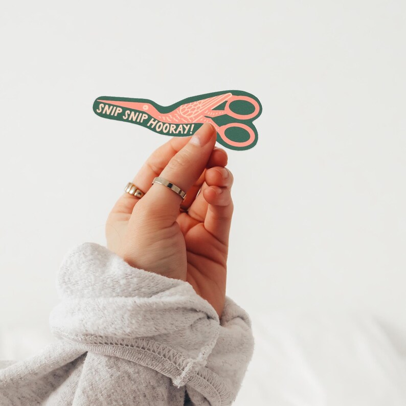 Stork Scissors Vinyl StickerGift for CrafterGift for SewistGift for EmbroidererWaterproof DesignSewing Studio DecorCreative Space AccentEmbroidery DecorationDurable MaterialMaker Space Essential