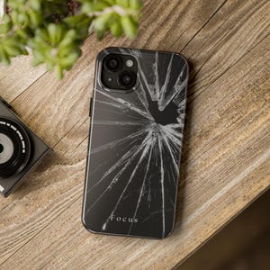 FOCUS Broken Glass Stylish Tough Case