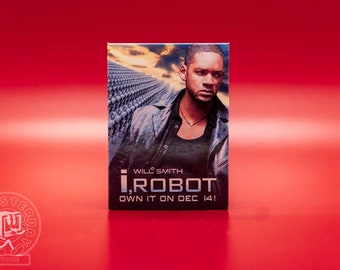 Classic i, Robot Movie Memorabilia: Will Smith Promo Pinback (2004)