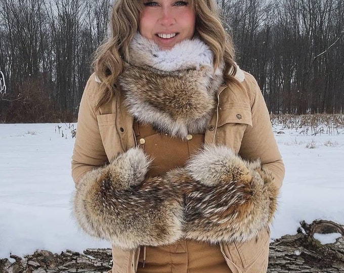 Coyote Fur Western Neck Wrap