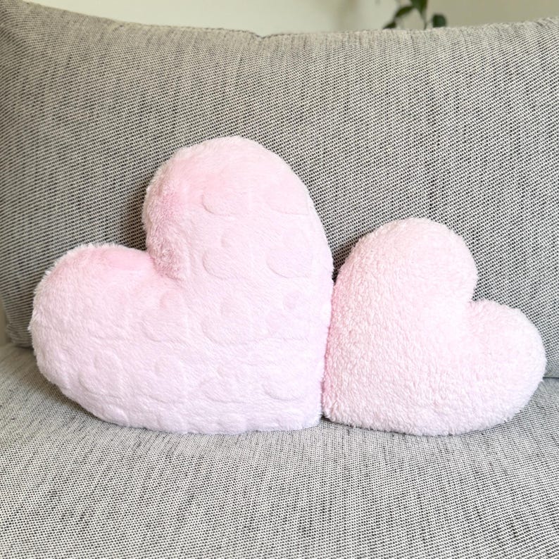 SeasonsxMore Heart Pillow - Thumbnail 2