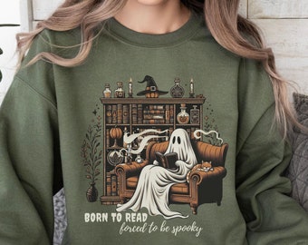 Retro Ghost Reading Sweatshirt For Halloween Cute Halloween Bookish Crewneck for Book Lover Spooky Teacher Sweater Librarian Gift