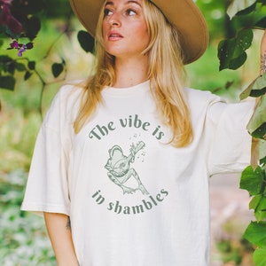 Frog Shirt Frog Tshirt Cottagecore Shirt Cottagecore Frog The Vibe Is In Shambles Frog Lover Gift Funny Tshirt Designs Cottagecore Clothes