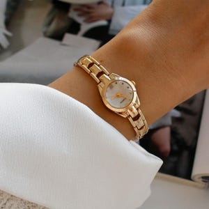 Minimalist Wristwatch, Inspired Dainty Gold Cocktail Watch, Vintage Gold Colour Minimal Womens Watch with White Dial, Vintage Watch