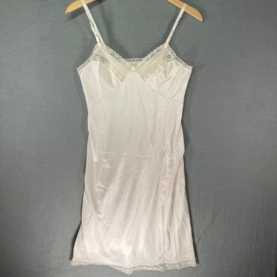 jcpenney beige dresses Vintage Lace Trim Slip Dress 34/12 100% Nylon Antron III Jodhpuri suit