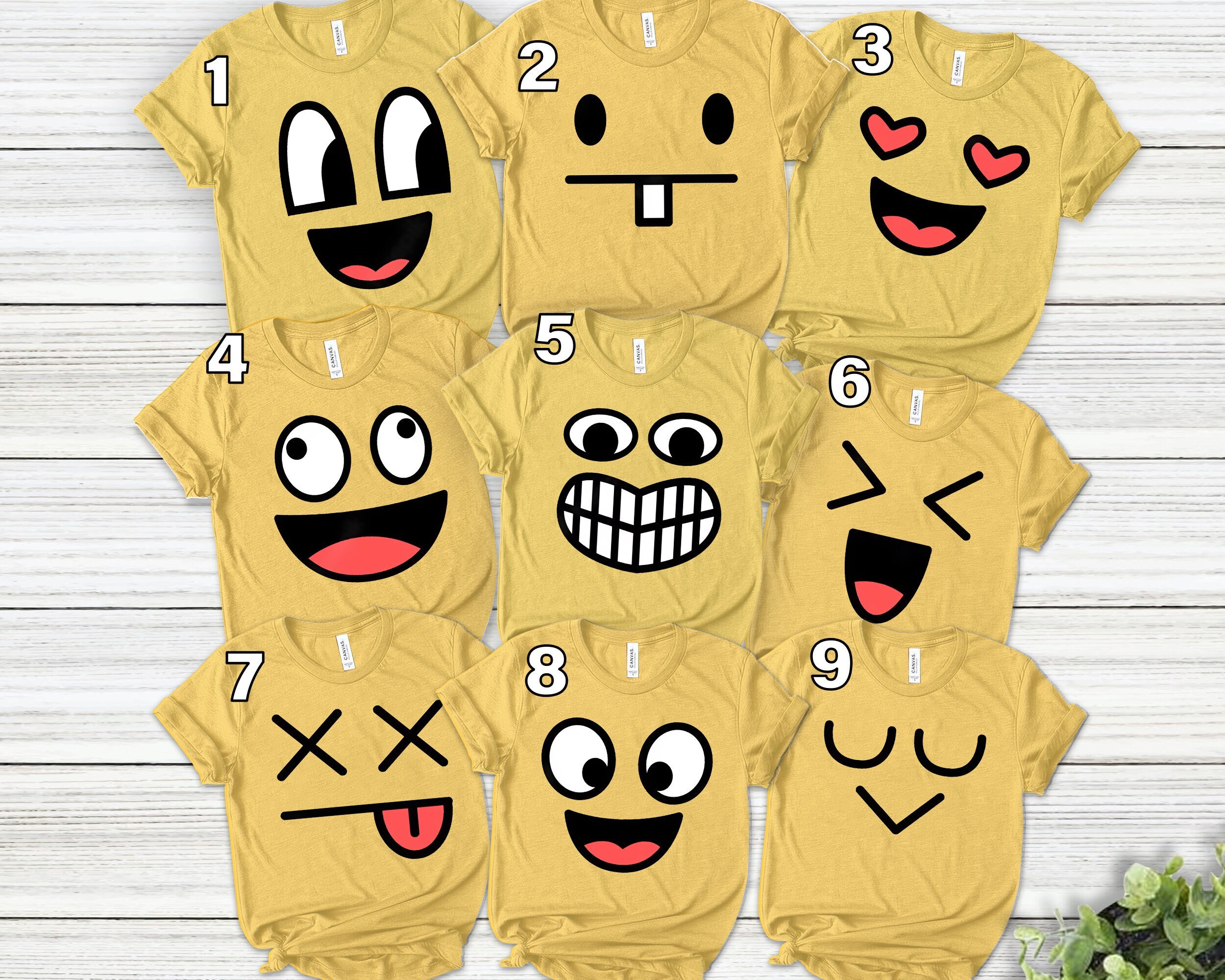 Star Eyes Emoji Halloween Costume Emoji Group Kids T-Shirt - TeeHex