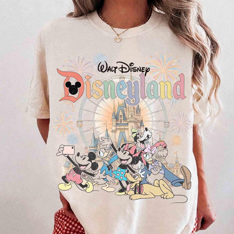 Vintage Disneyland Comfort Colors-skjorta, Disneyland Resort, Retro Vintage Disney-skjorta, Disney-familjematchskjorta, Disneyworld-skjorta bild 2