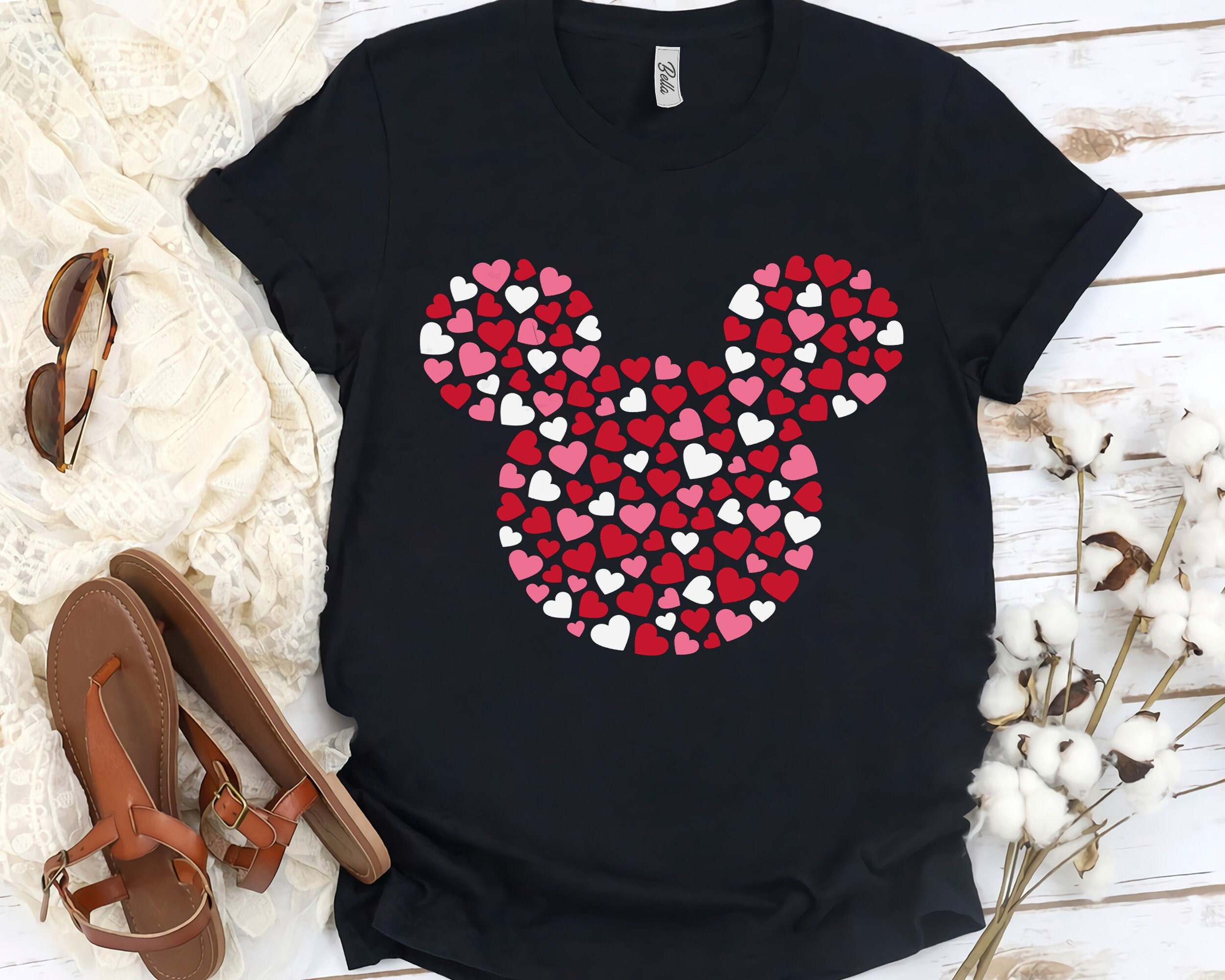 Discover Mickey Mouse Head Icon Pink Liebe Herzen Valentinstag T-Shirt