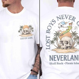 Camiseta vintage da Terra do Nunca da Disney, camiseta Peter Pan Os Meninos Perdidos Nunca Crescem, camiseta Ilha dos Piratas Skull Rock, Viagem em família à Disneylândia WDW 2026