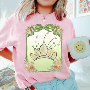 Camiseta retro con el icónico lazo coqueto de las princesas Disney, Bella, Ariel, Elsa, Cenicienta, camiseta del castillo mágico de Magic Kingdom, Walt Disney Disney Girl Trip imagen 6