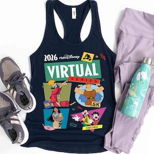 Camiseta sin mangas a juego de la serie virtual RunDisney 2026, camiseta para correr de Goofy, Max, Hércules y Pocahontas, carrera virtual Disney 5K, camiseta para corredores de WDW