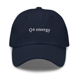 Q4 Energy Dad Hat – Broderad kaoskeps för slutet av året för företagsledare