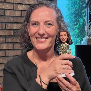 Customized bobbleheads，customized boss lady bobbleheads, personalized bobbleheads for bosses and friends are the best gifts!