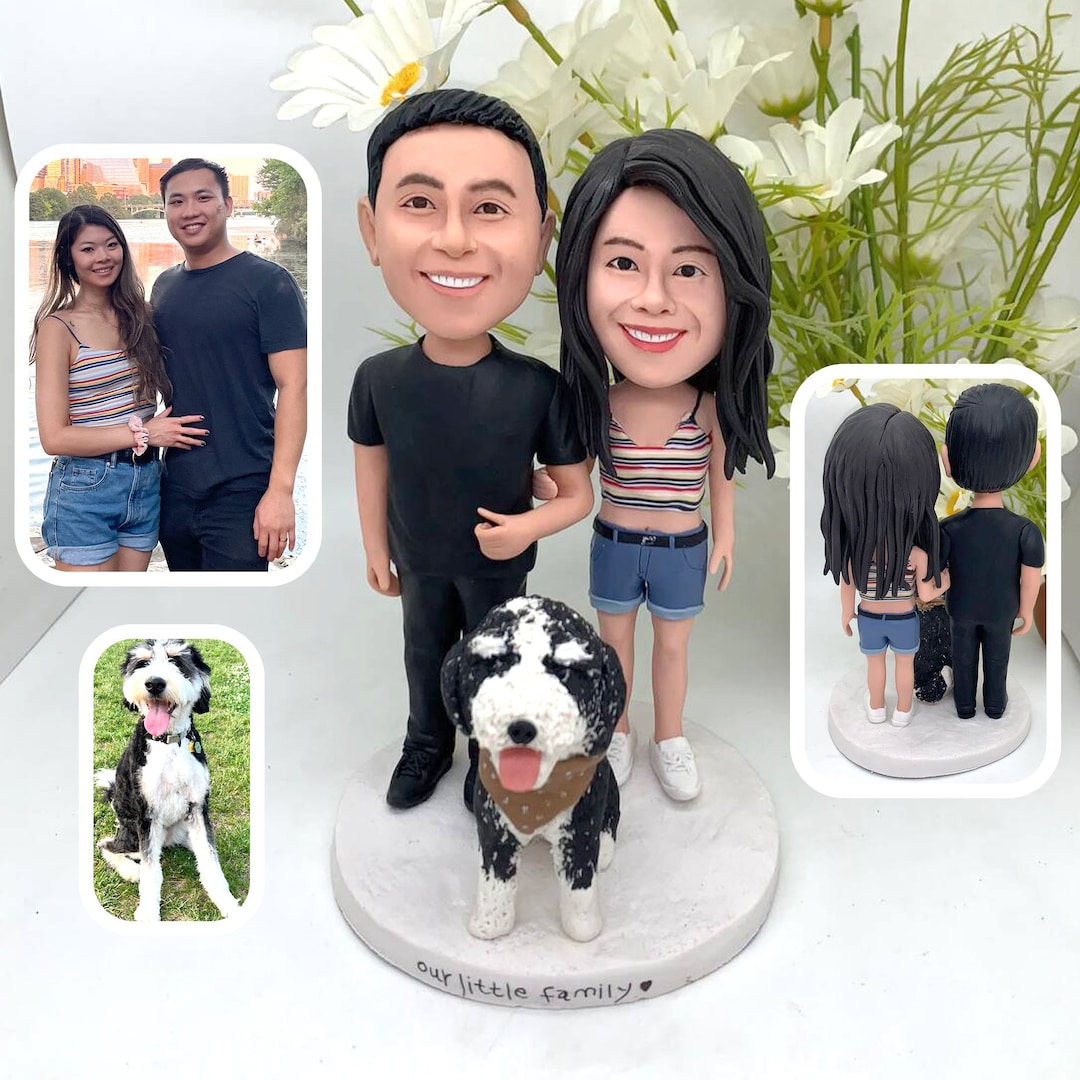 Couple With Dog Bobblehead - Happy Memory