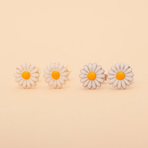 Tiny Daisy Stud Earrings, Mothers Earrings, Korean Earrings, Sterling Silver Daisy Earrings, Gold Daisy Stud Earrings, Christmas Gifts image 2