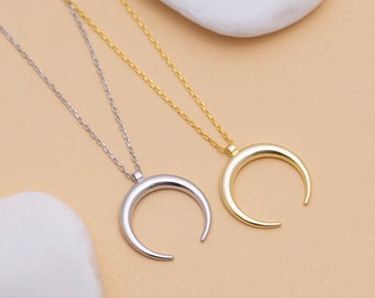 Minimalist Crescent Moon Necklace, Delicate Crescent Necklace, Dainty Gold Moon Necklace, Moon Charms, Christmas Gifts, Bridesmaid Gift