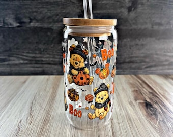 Winnie the Pooh Halloween Tumbler – 16 oz Glass Cup with Bamboo Lid & Straw | Spooky Season Disney Drinkware | Cute Fall Coffee Cup