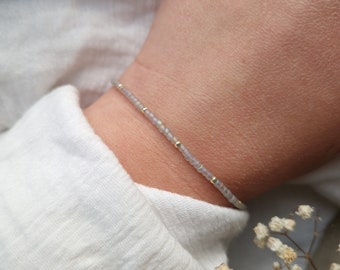 Delicate pearl bracelet | Filigree | Grey gold