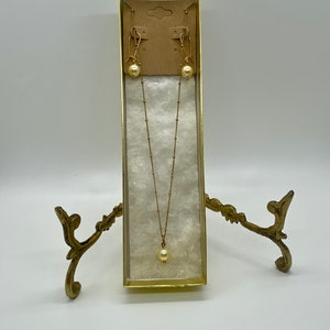 Pearl Drop Necklace and Earring Set - Gold or Silver 18in. Satellite Chain with Cream, Green or Burgundy Glass Pearl