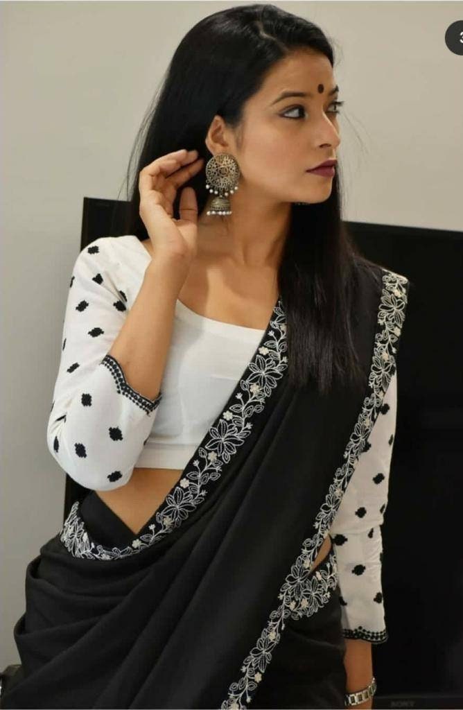 Black Solid Saree With White Work Lace Border and White Full