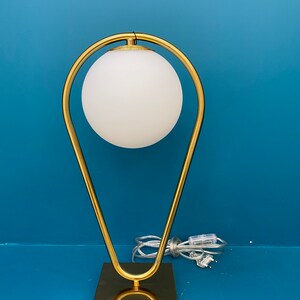 DESK LAMP