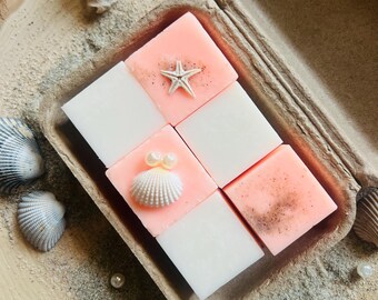 Sunset Beach Soy Wax Melts: Coconut & Palm Scent