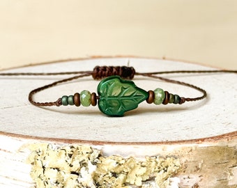 Dainty Green Leaf Bracelet | Hippie Boho Nature Bracelet | Czech Glass Beaded Jewelry | Handmade Jewelry | Gift for Her