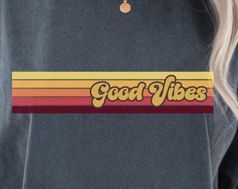 Retro Sunset Tshirt Vintage Design Graphic Tee Summer Style Casual Wear Positive Message Good Vibes Festival Fashion Aesthetic Clothing
