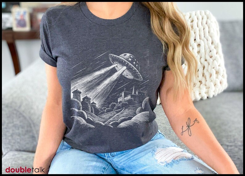 Retro Ufo Shirt Sci Fi Clothing Vintage Alien Tee Flying Saucer Space Enthusiast Gift Unisex Cotton Extraterrestrial Graphic Mysterious image 6
