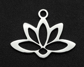 Stainless Steel Lotus Pendants, Laser Cut, Hollow, Lotus Flower Charm, Stainless Steel Color.