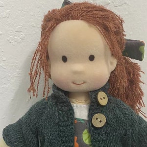 Poupée de chiffon de 30 cm 30 cm avec boîte-cadeau, poupée au crochet, poupée en textile avec accessoire pour vêtements, poupée de jeu personnalisée pour enfants image 2