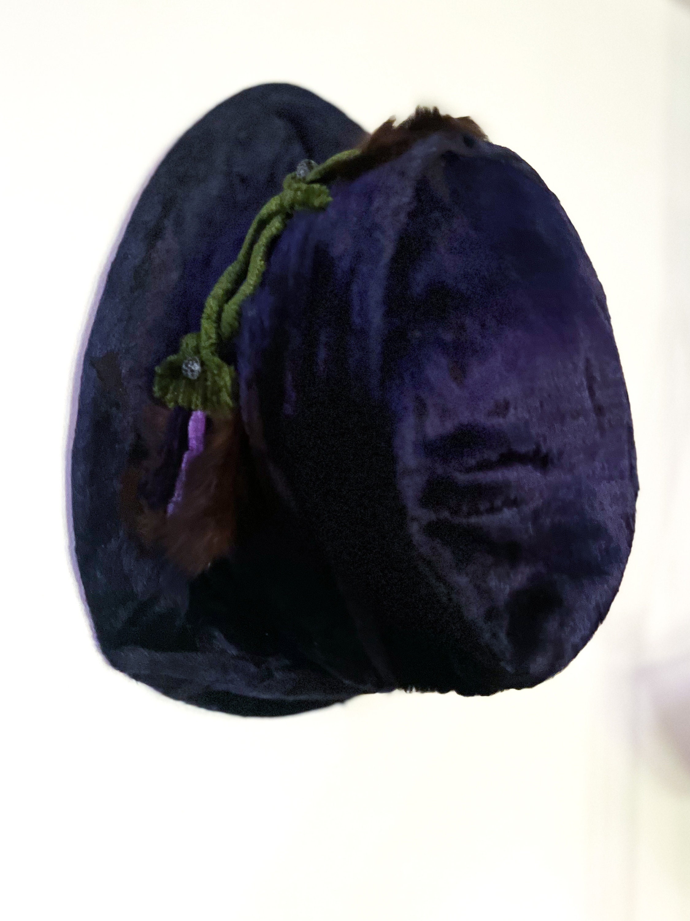 Antique silk velvet handmade hat purple flowered Vintage 1920 main image 3