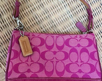 Vintage COACH 6094 Hamptons Demi Shoulder Bag Baguette Clutch Pink Purse Y2K