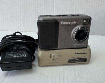 Panasonic Digital Camera PV-DC180 PalmCam w/ Charger Station Memory Card Japan