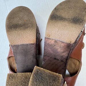 FREE PEOPLE FARRAH Leather Lace Up Carved Wood Platform Heels Clog Sandals 38 7. image 7